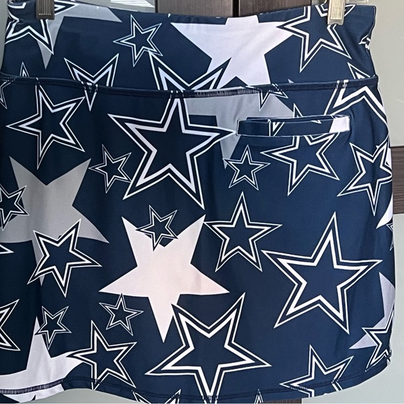 Lot of 2 Women’s Skorts - Picture 3 of 3